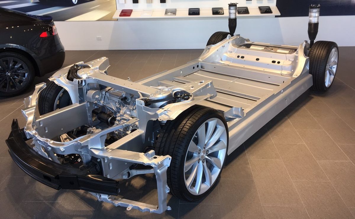 tesla-skateboard